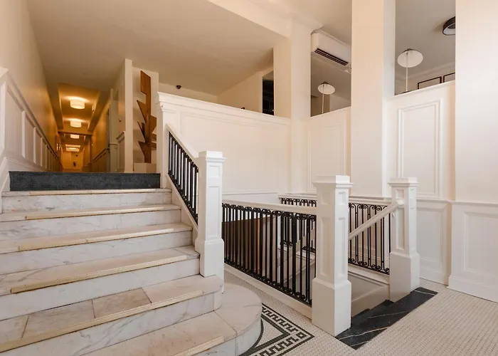 Dupont Circle Embassy Inn By Found